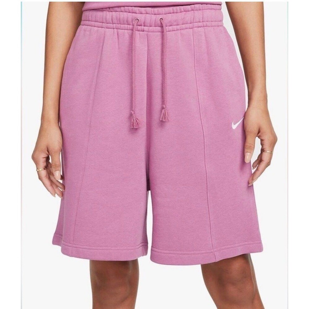 Women’s Nike Essentials High Rise Loose Fit Fleece Shorts Sz. XS Pink